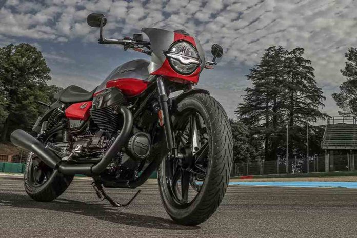 Moto Guzzi V7 Stone Corsa 750 1