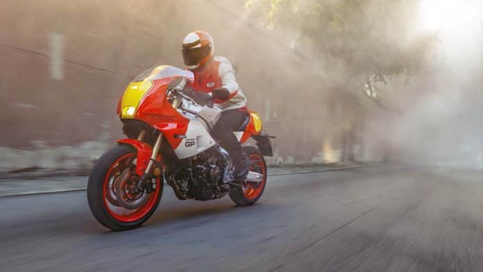 Yamaha XSR9000 GP