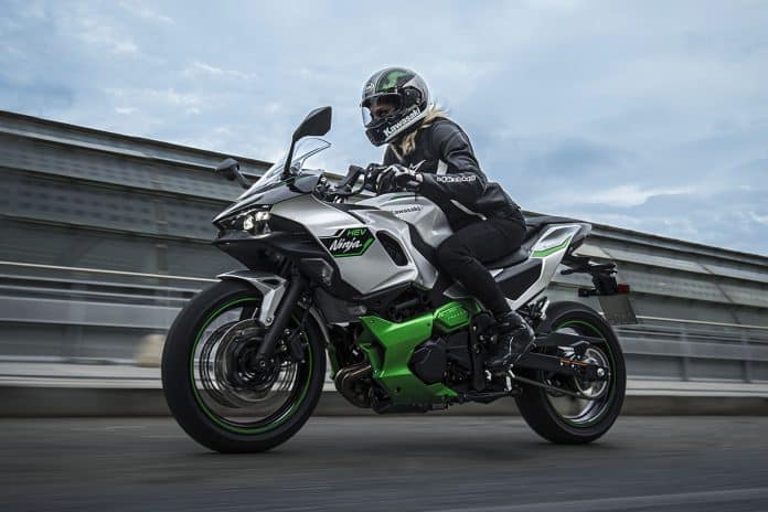 Kawasaki Ninja 7 Hybrid