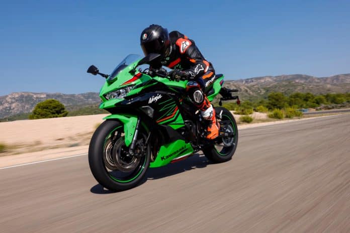 2024 Kawasaki Ninja ZX-4RR