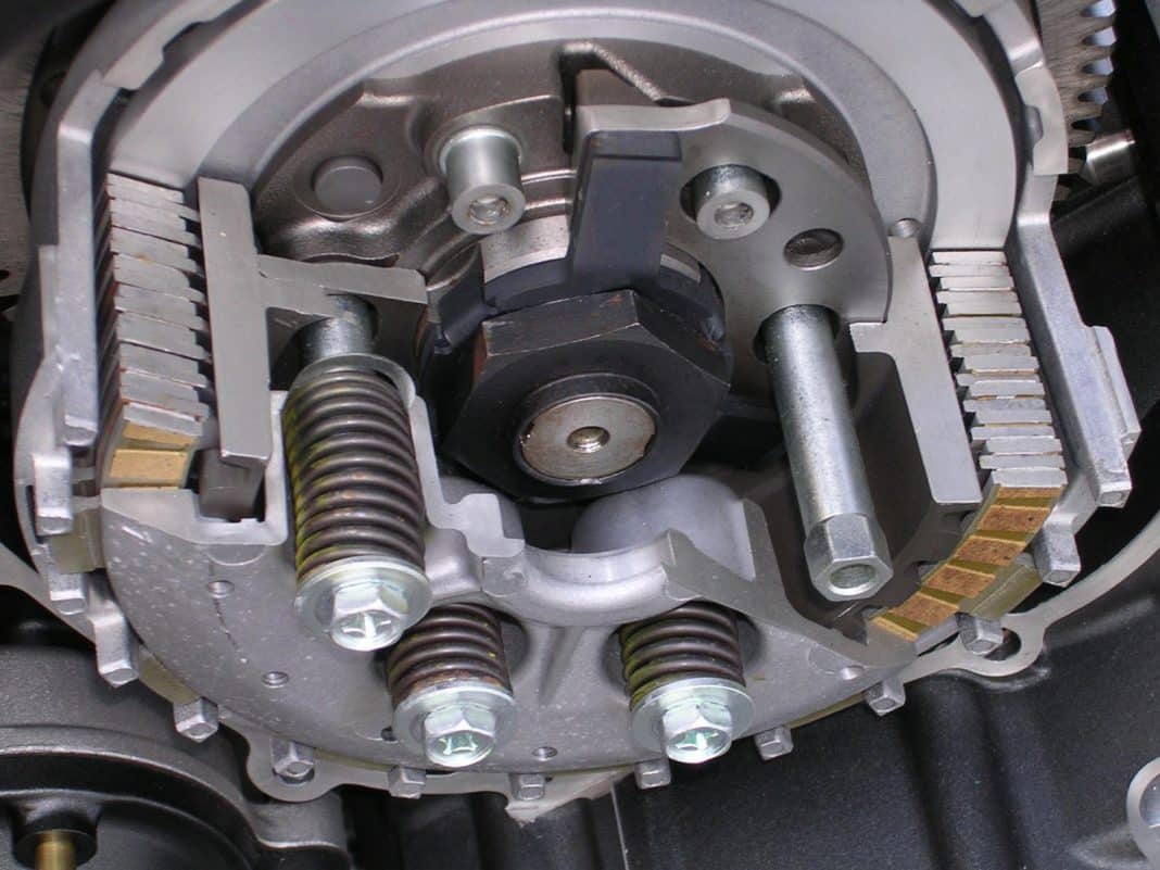 Techniek Honda EClutch zelf schakelen, automatisch koppelen