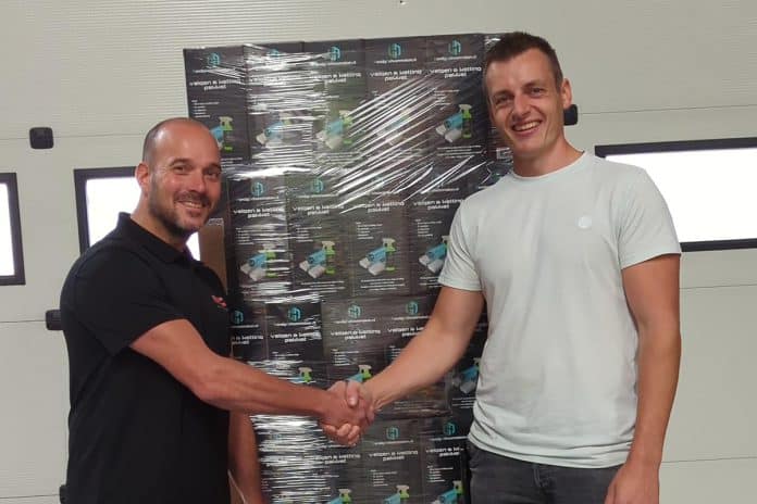 Handigschoonmaken.nl en MDI Motorcycle Equipment slaan de handen ineen