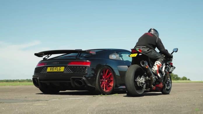 Dragrace Audi Vs Aprilia