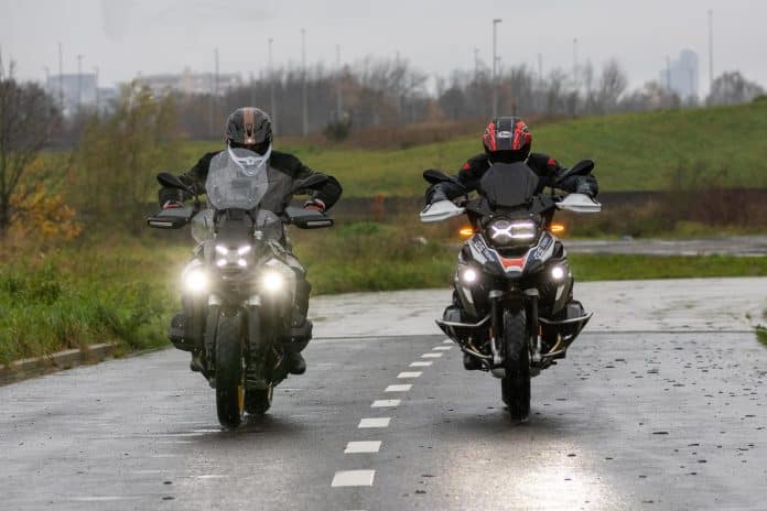 Test BMW R 1250 GS vs. BMW R 1300 GS