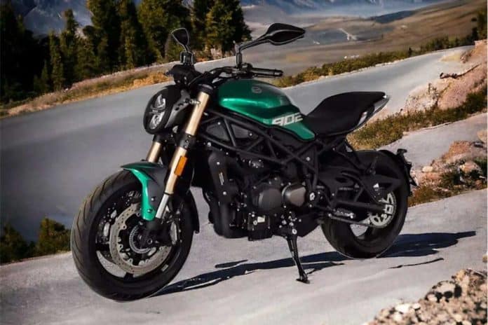 Benelli 902 S