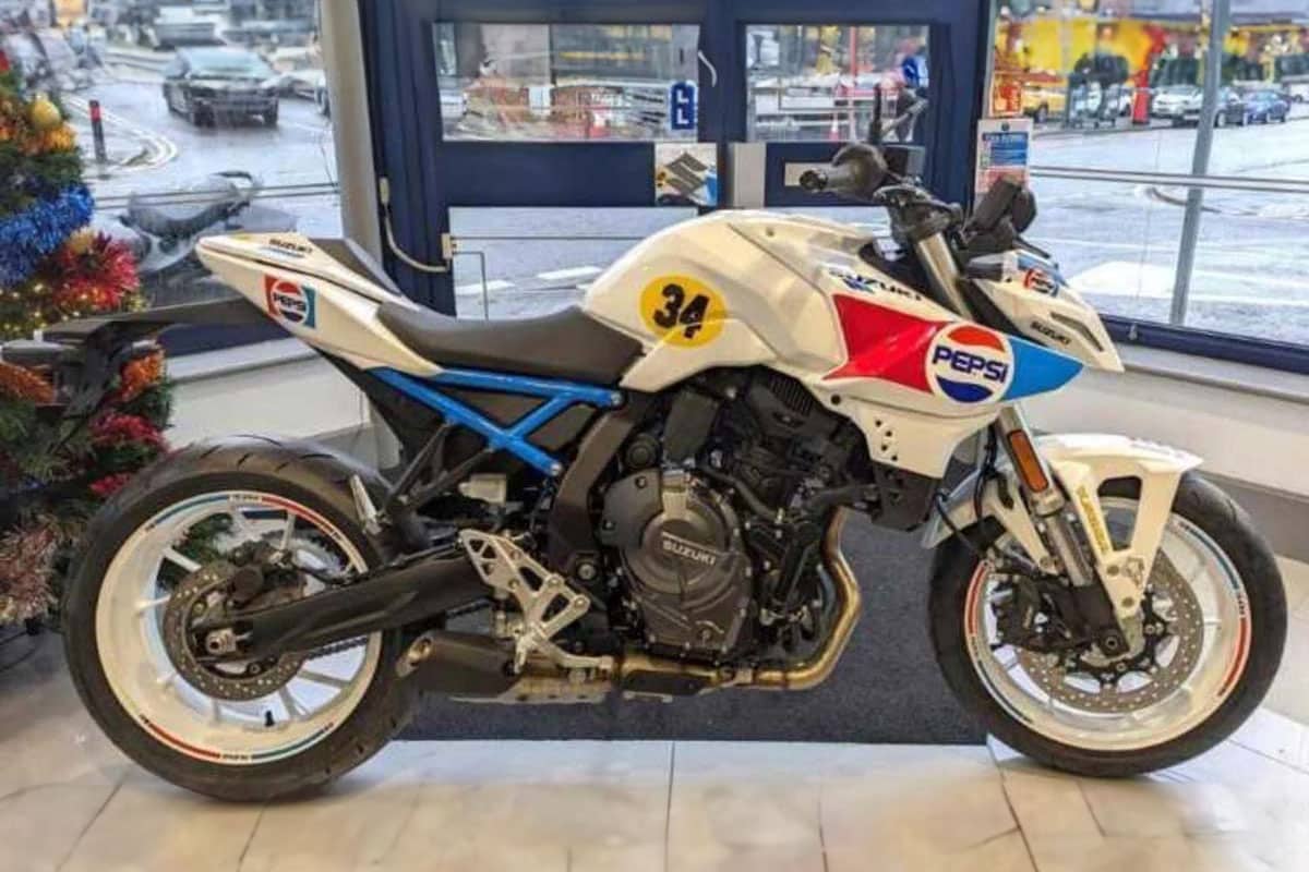 すずらん38 Suzuki GSX-8S 'Kevin Schwantz': Eerbetoon aan legendarische coureur