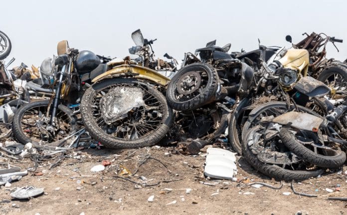 China's Strenge Motorwet: Duizenden Fietsen Op De Schroothoop