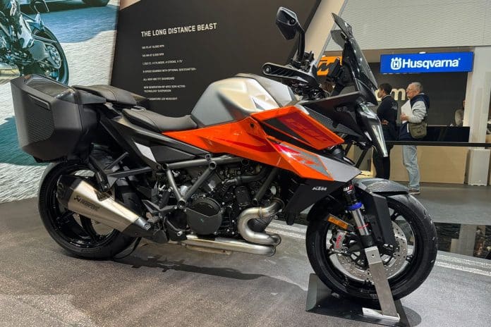 KTM 1390 Super Duke GT