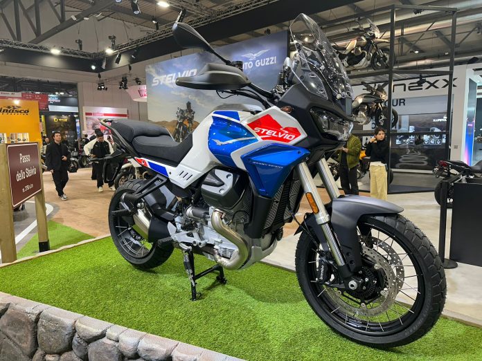 Moto Guzzi Stelvio Duecento Tributo