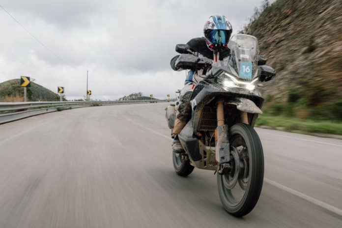 2025 CFMoto 800MT-X