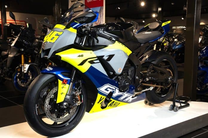 Yamaha R1 Valentino Rossi
