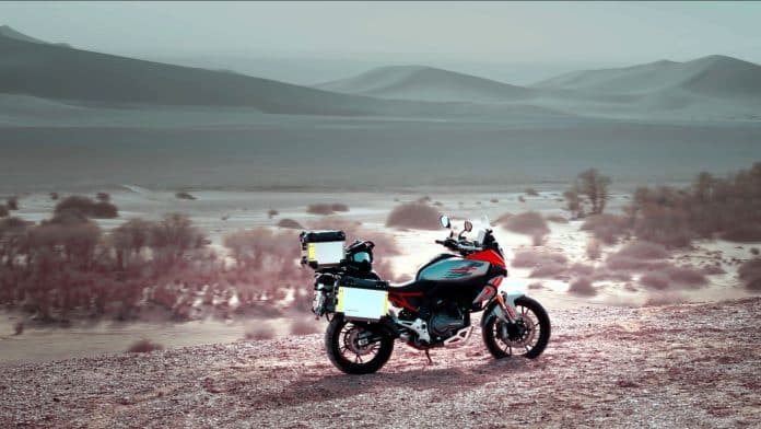 QJMOTOR SRT 600 SX Touring