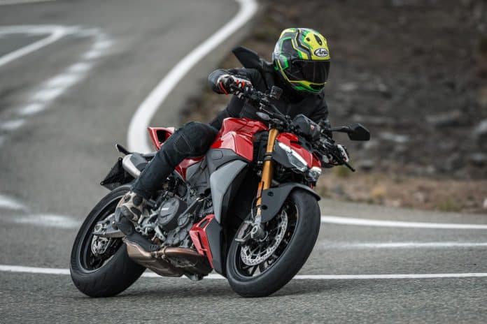 2025 Ducati Streetfighter V2