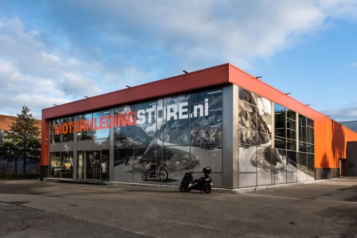 Kom op Tweede Paasdag naar Motorkledingstore