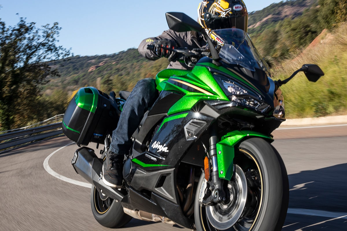 Kawasaki's geheime ontwikkeling van een Z1100 roadster