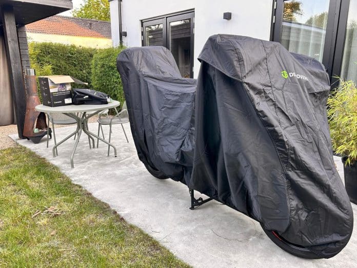 DS Covers ALFA motorhoes