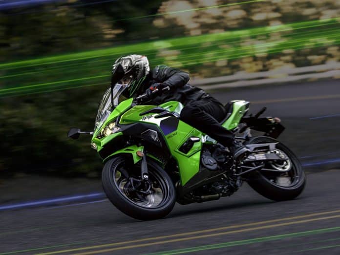2026 Kawasaki Ninja 500 SE