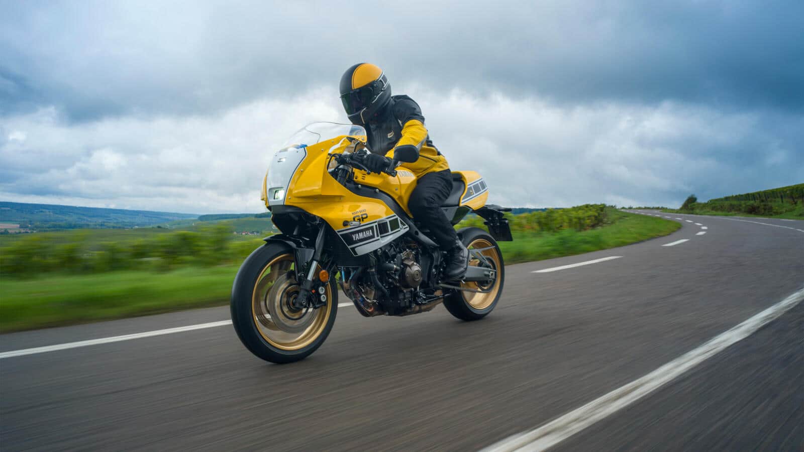 2026 Yamaha XSR900 GP