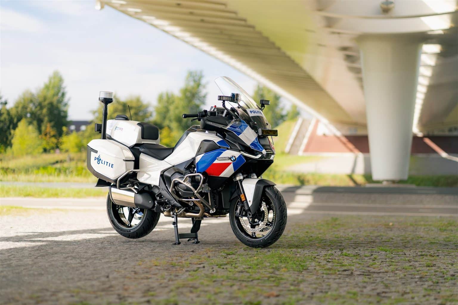 De nieuwe dienstmotor van de politie? BMW R 1300 RT-p in landelijke ...