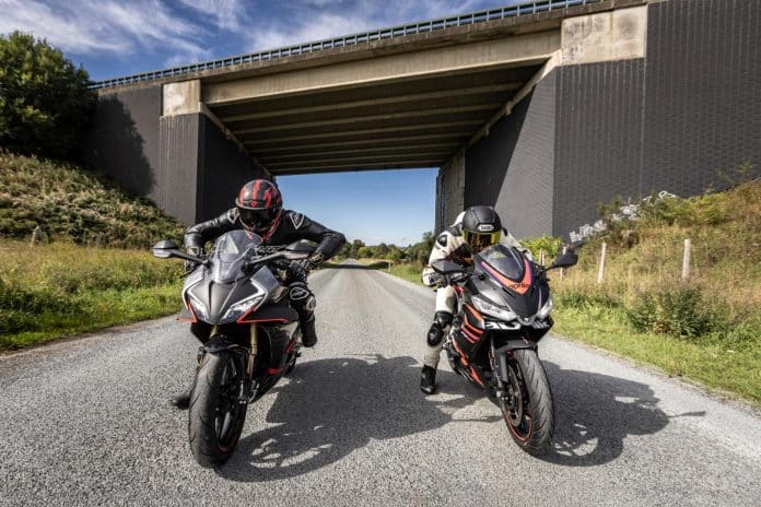 CFMoto 450SR vs. Aprilia RS 457