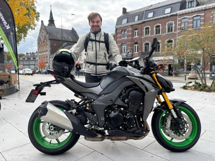 2026 Kawasaki Z1100 2026 Kawasaki Z1100