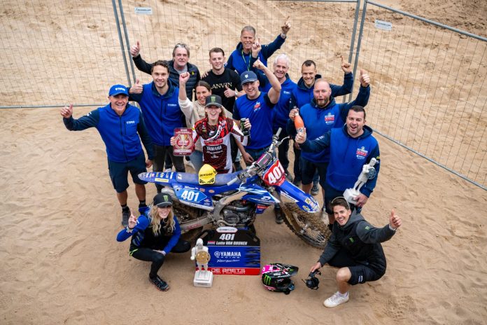 Lotte van Drunen Lotte van Drunen blijft ook in 2026 samenwerken met het De Baets MX Team. De afgelopen twee seizoenen leverde deze samenwerking veel succes op, met twee behaalde wereldtitels als resultaat.
