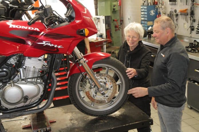 Marathonmotor Honda CB500S