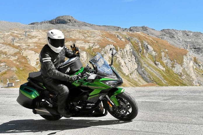 De Kawa Z1100SX-SE_preview Cannonball Bike Run 2025