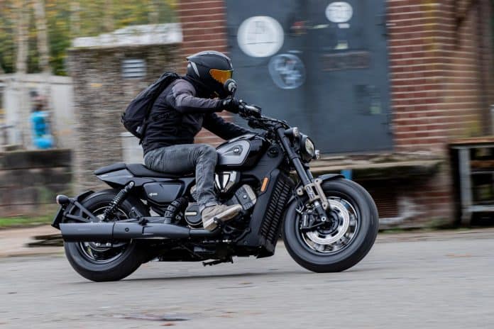 JELLE QJ-173_preview QJMotor SRV 600 V