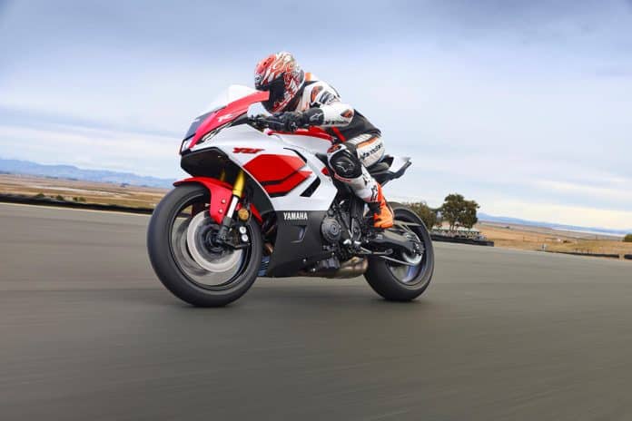 Yamaha-R7-naar-nieuw-hoger-niveau