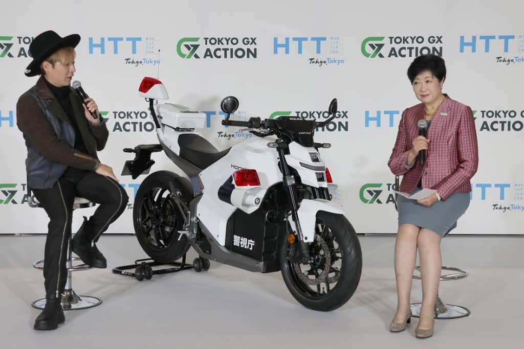 Honda WN7 in Tokyo: Elektrische politiemotor proefballon voor ambitieus 2035-Plan