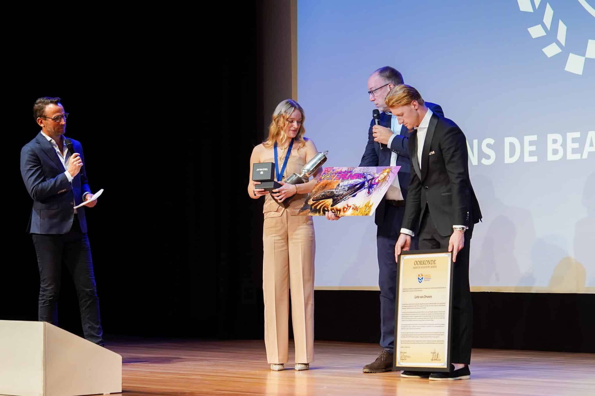 Lotte van Drunen wint belangrijkste Nederlandse motorsportprijs