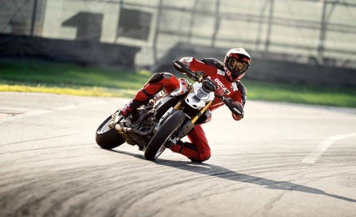 Ducati Hypermotard V2 SP