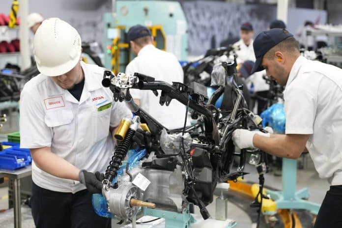 Honda opent nieuwe motorfietsfabriek in Turkije