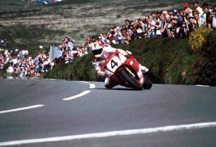Yamaha OW01 and Carl Fogarty at Creg Ny Baa 1992 IOM Senior TT_preview Isle of Man Senior TT