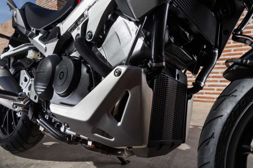 Honda Crossrunner 800 YM15 0045