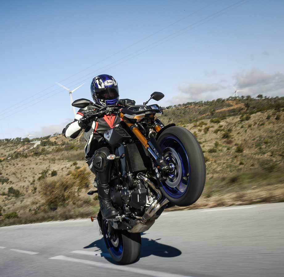 mt-09sp_staand